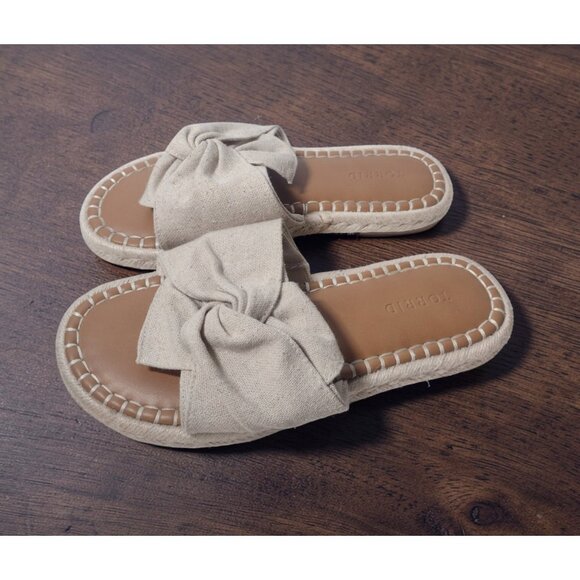 torrid Shoes - Torrid Burlap Espadrille Slip On Twist Sandals 7.5WW Beige Beach Travel Resort